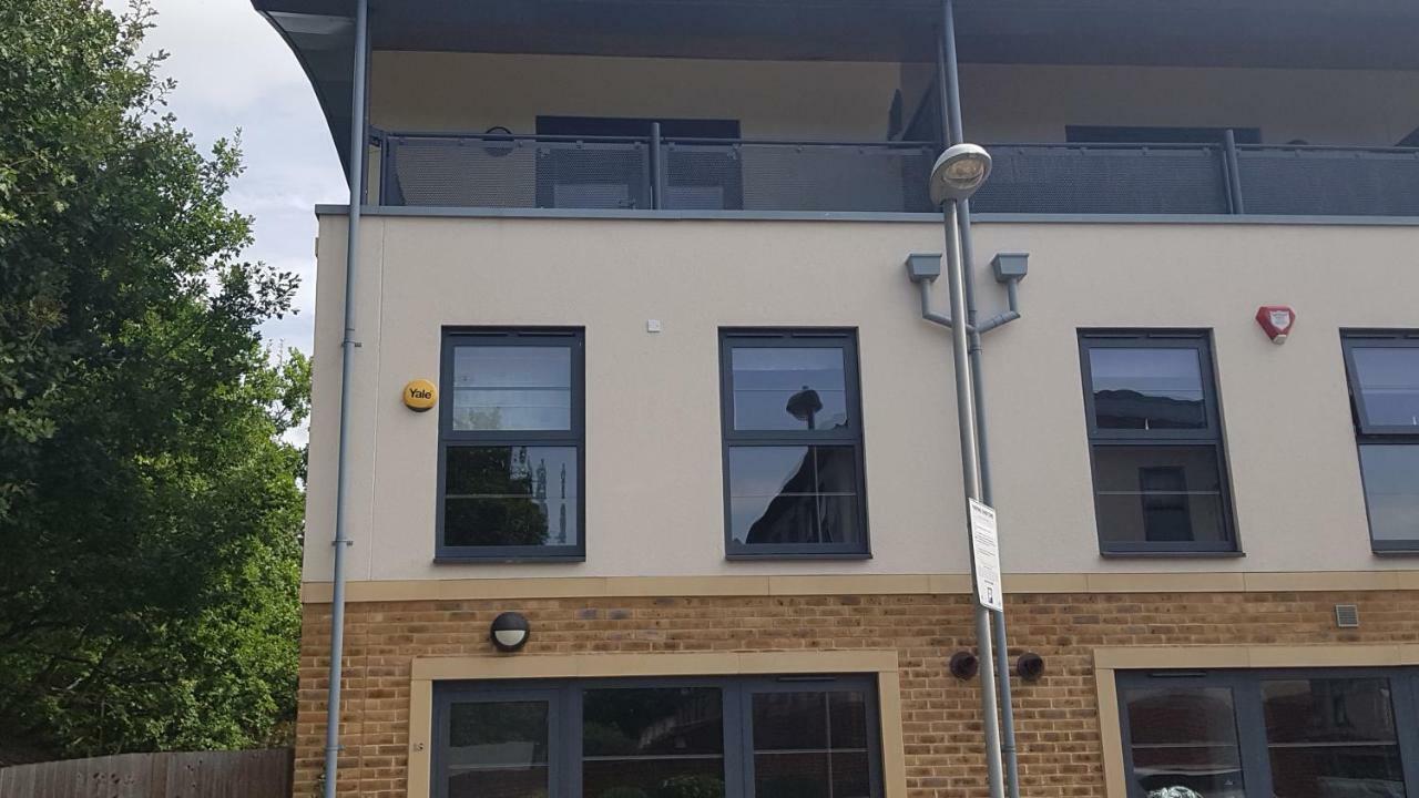Sunderland Place Farnborough  Exterior photo